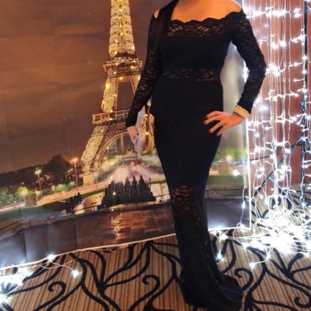 Black Lace Formal Dress Gown